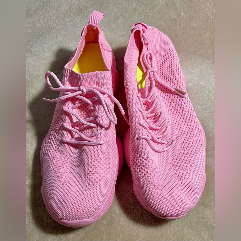 NWT Bubblegum Pink Sock Style Women's Sneakers
